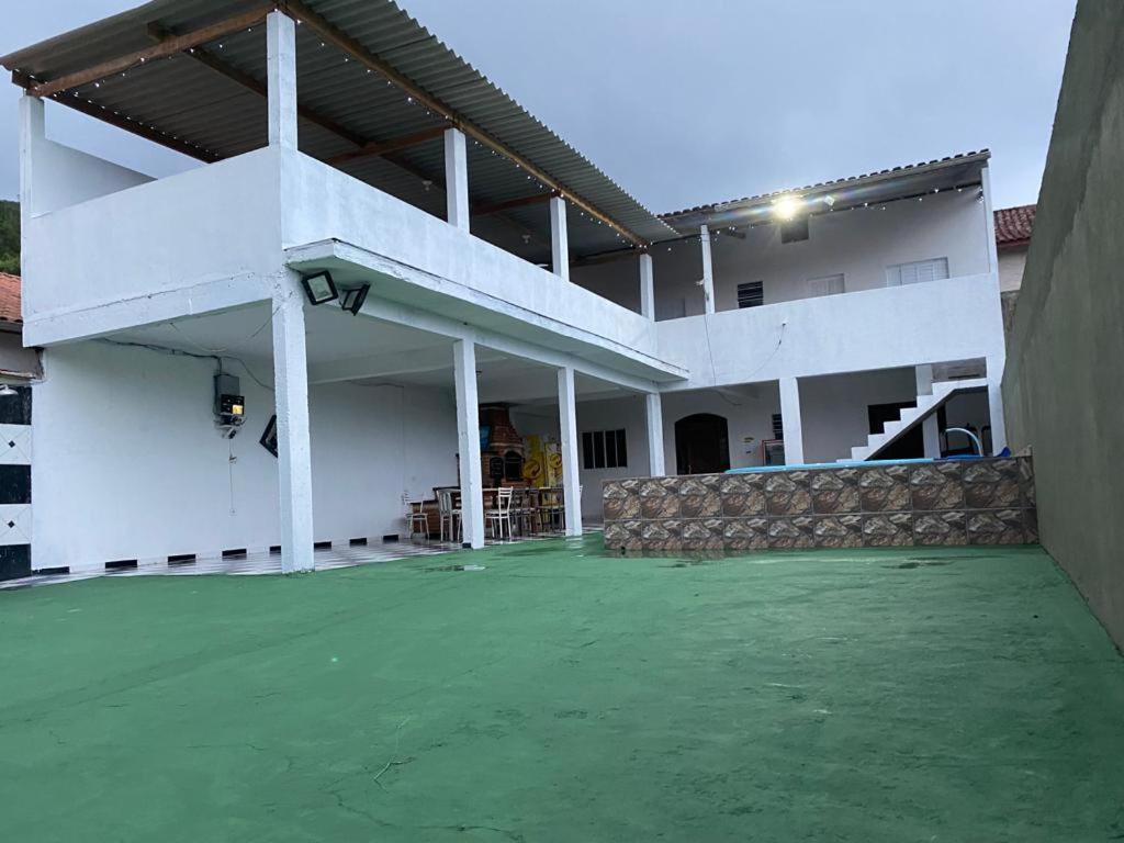 Otima Casa Com Piscina Em Praia Grande Villa São Paulo Rom bilde